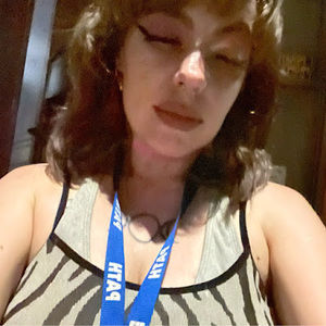 Meet your Posher, Vanessa